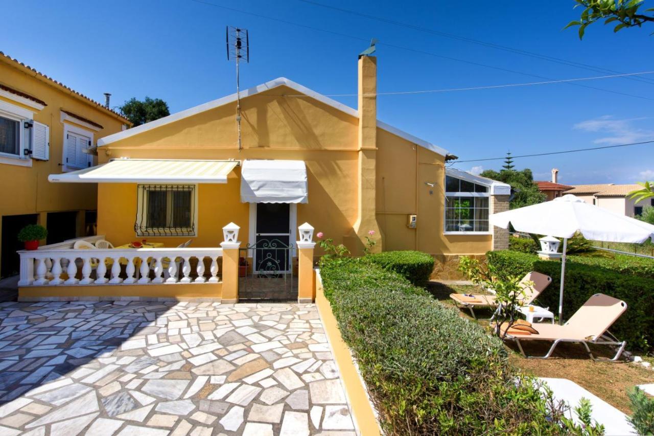 Achilleion Holiday Home *