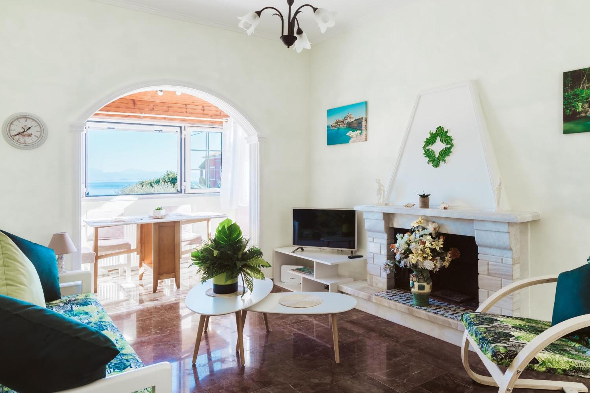 Achilleion Holiday Home *